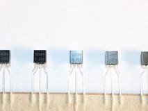 Транзистор S8050 